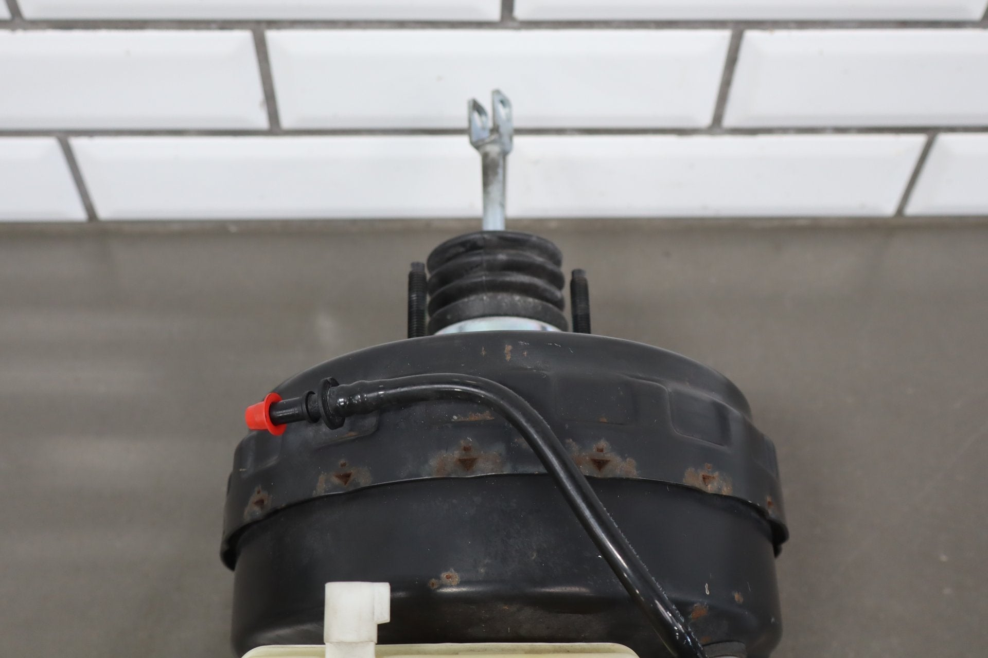 2007-2009 Jaguar XKR Power Brake Booster OEM