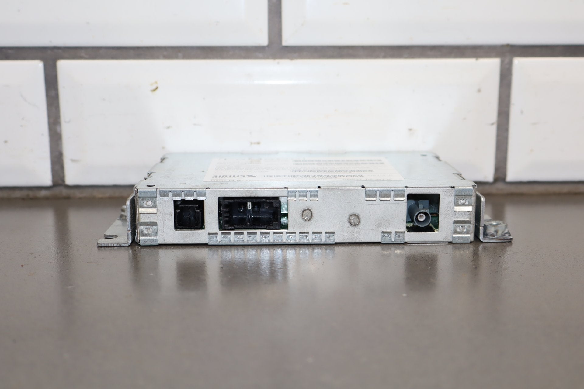 2007-2009 Jaguar XKR Radio Module 6w83-19a028-af