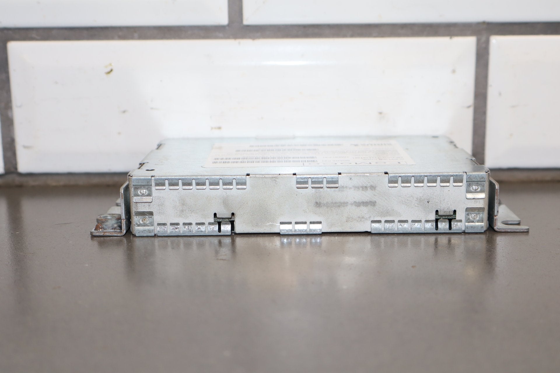 2007-2009 Jaguar XKR Radio Module 6w83-19a028-af