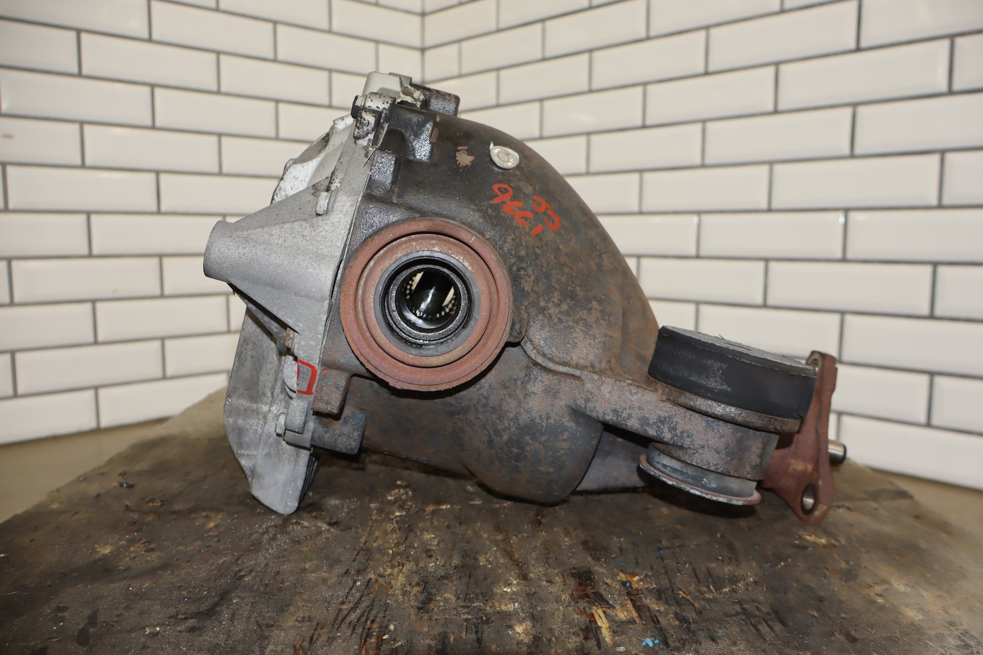 2007-2009 Jaguar XKR Rear Differential Assembly OEM 3.31:1 Gear Ratio
