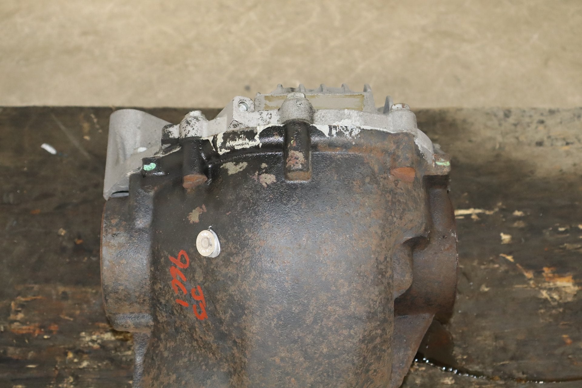 2007-2009 Jaguar XKR Rear Differential Assembly OEM 3.31:1 Gear Ratio