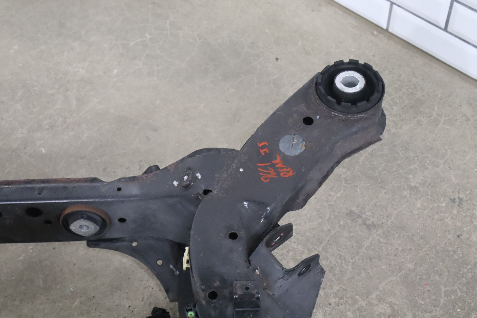 2007-2009 Jaguar XKR Rear Suspension Crossmember OEM Bare