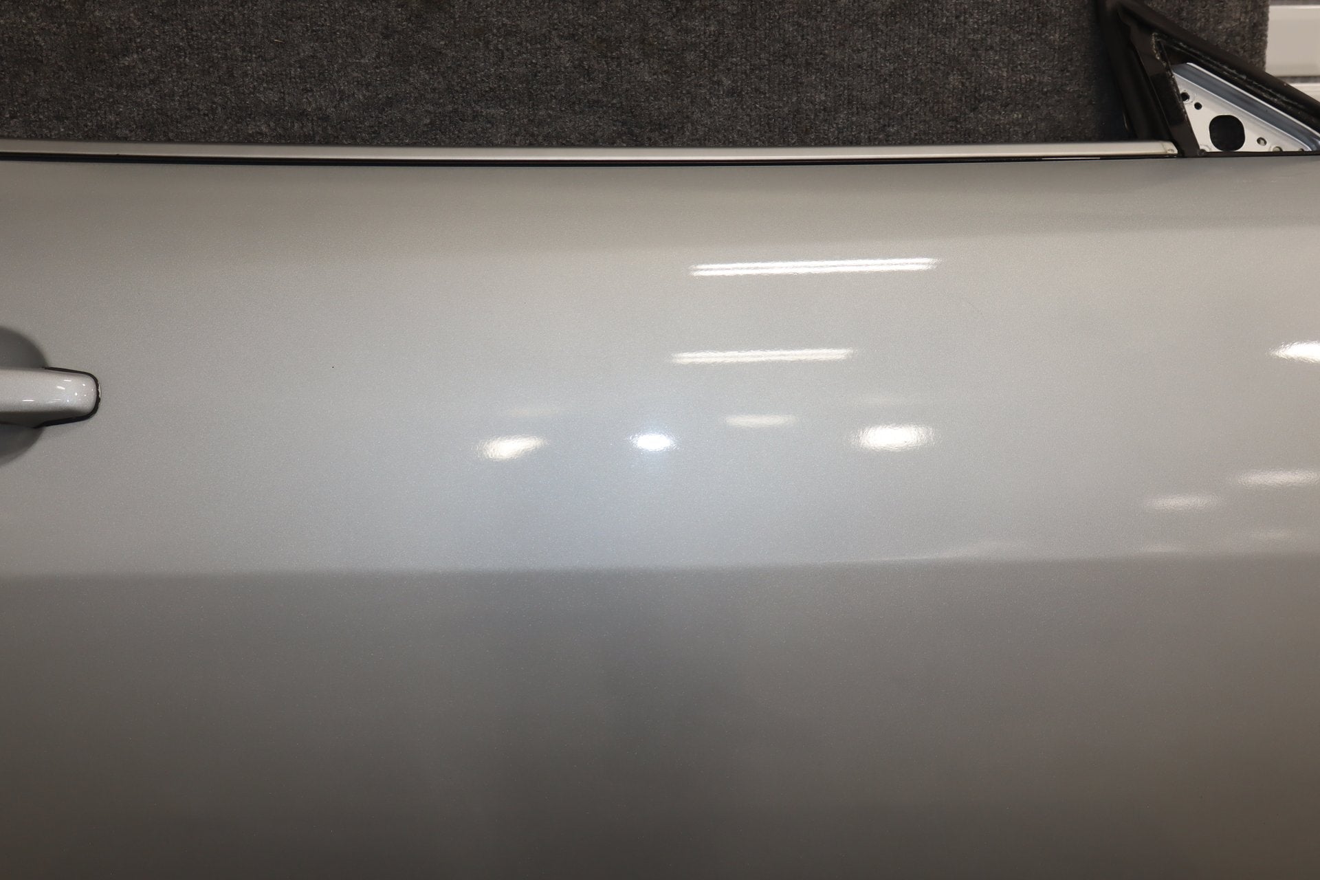 2007-2009 Jaguar XKR Right Front Door Liquid Silver MEE