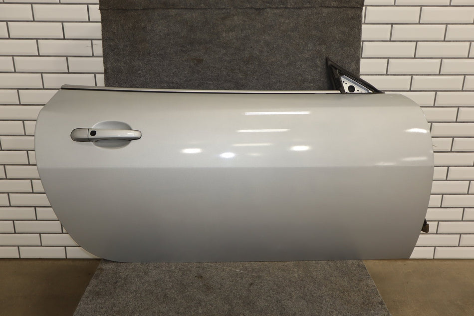 2007-2009 Jaguar XKR Right Front Door Liquid Silver MEE