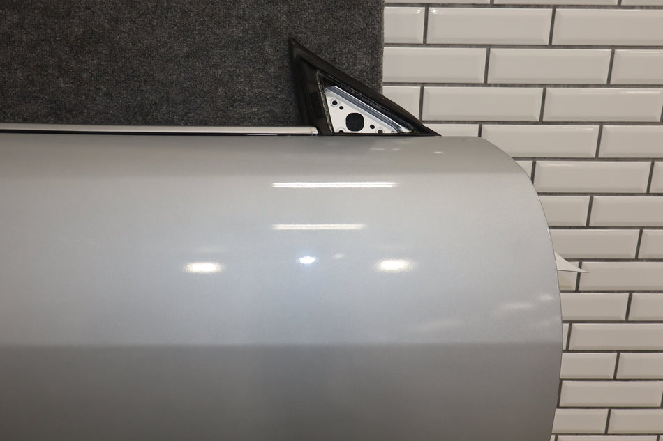 2007-2009 Jaguar XKR Right Front Door Liquid Silver MEE