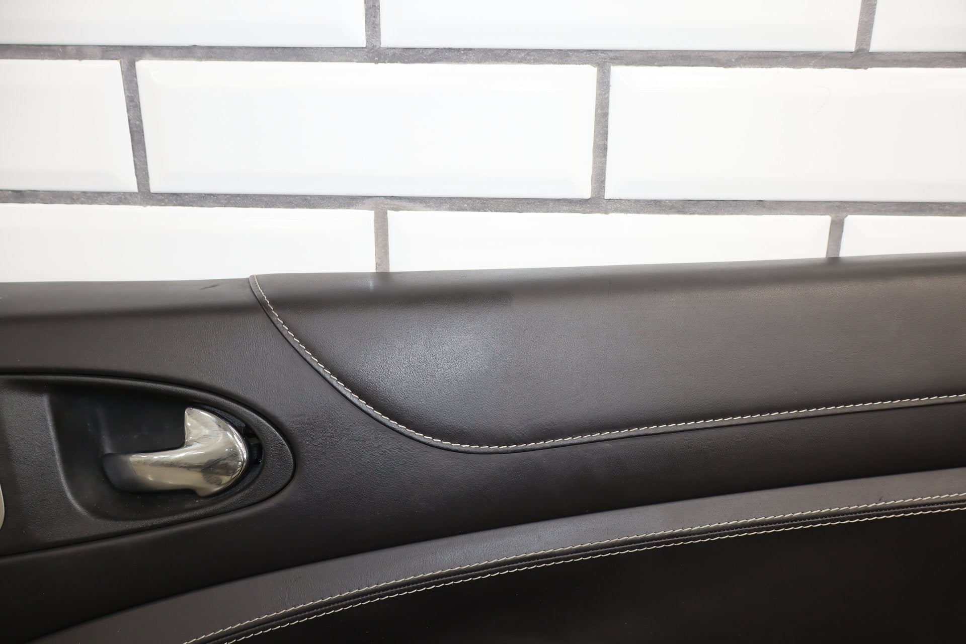 2007-2009 Jaguar XKR Right Front Interior Trim Panel Warm Charcoal LEG