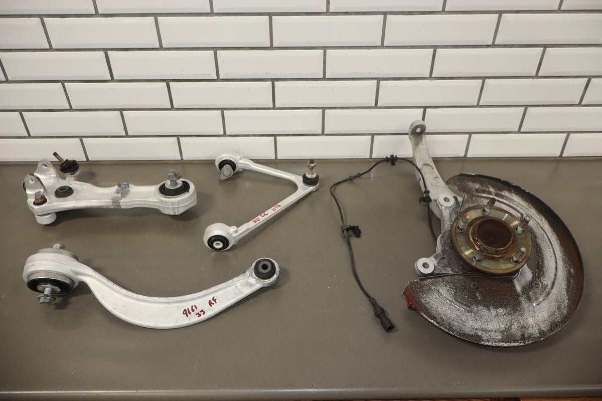 2007-2009 Jaguar XKR Right Front Suspension Knee