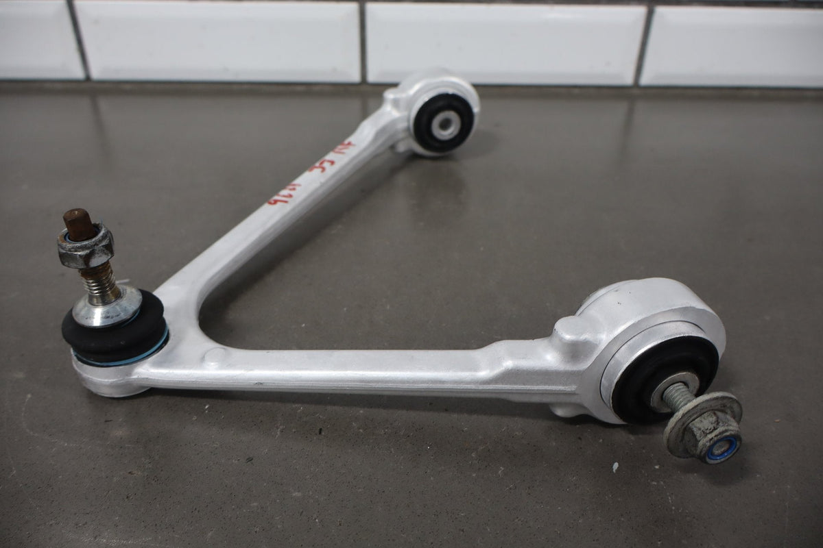 2007-2009 Jaguar XKR Right Front Suspension Knee