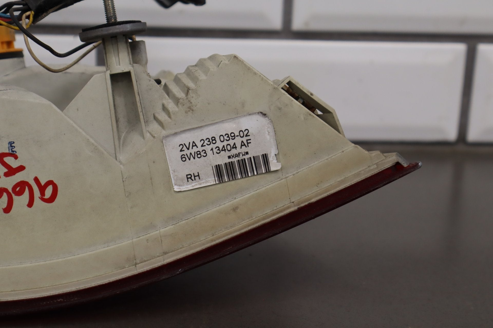 2007-2009 Jaguar XKR Right Tail Light OEM