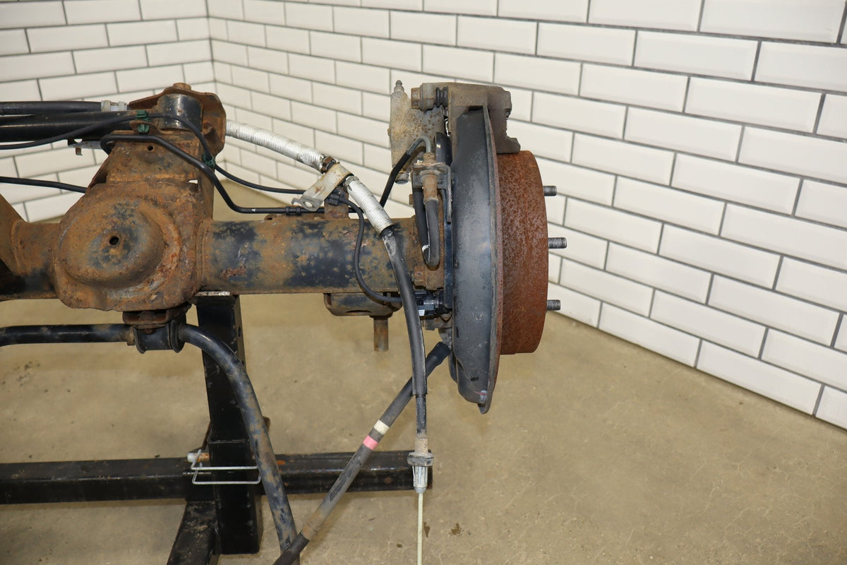 2007-2009 Toyota FJ Cruiser Rear Axle Assembly Locking Differential 3.73