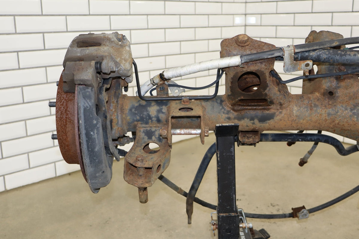 2007-2009 Toyota FJ Cruiser Rear Axle Assembly Locking Differential 3.73
