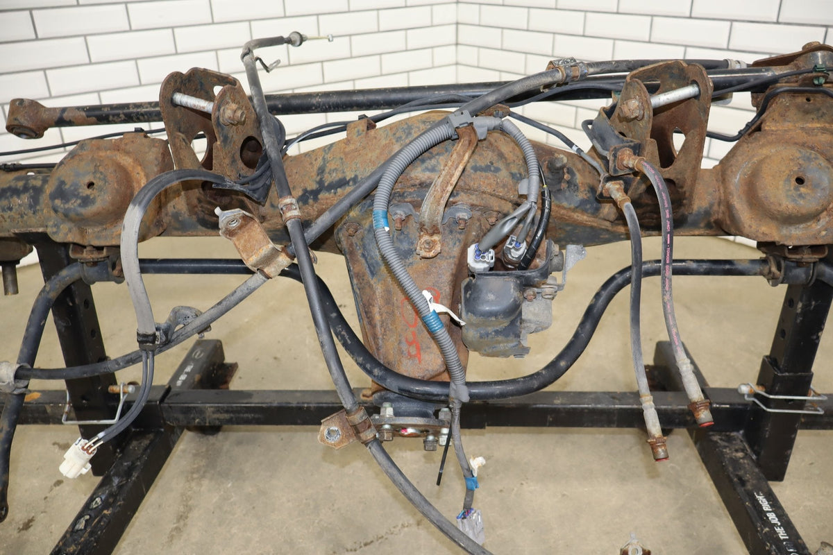2007-2009 Toyota FJ Cruiser Rear Axle Assembly Locking Differential 3.73
