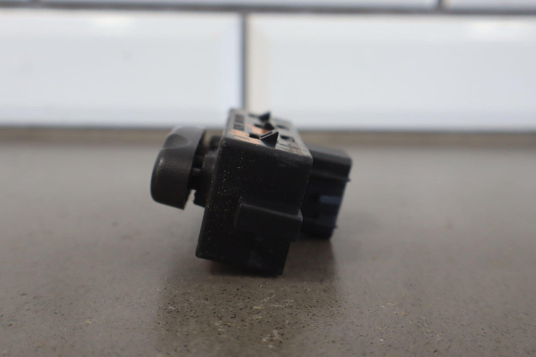 2007 - 2011 C6 Corvette Right Passenger Power Seat Switch W/Recline Handle & Trim