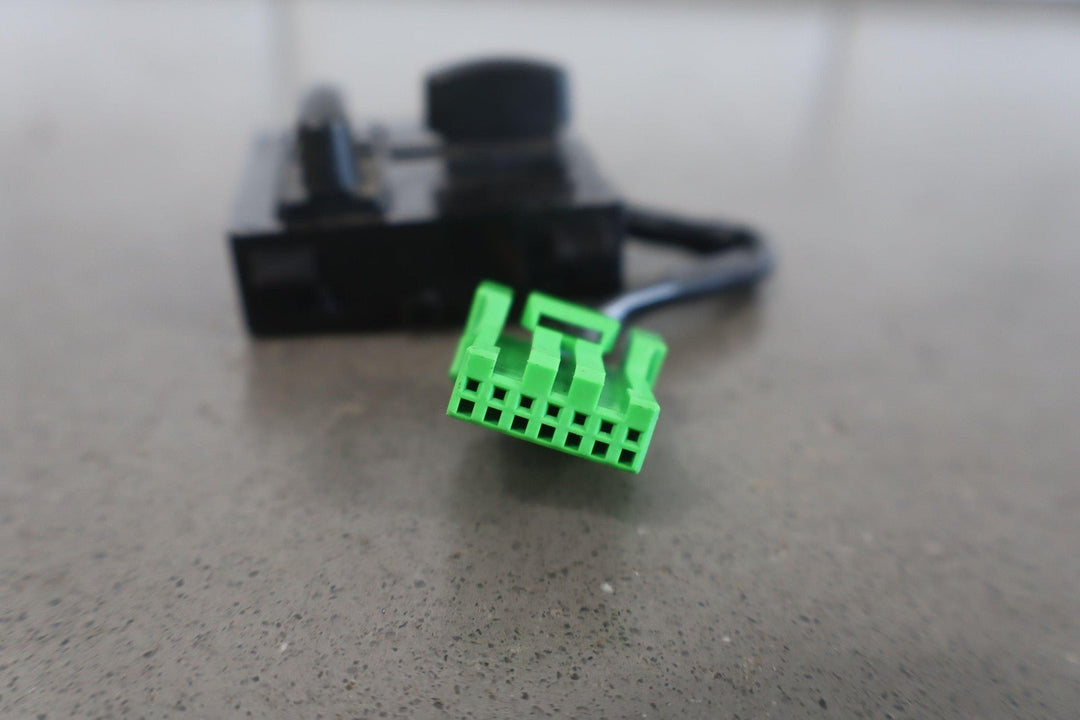 2007 - 2011 C6 Corvette Right Passenger Power Seat Switch W/Recline Handle & Trim