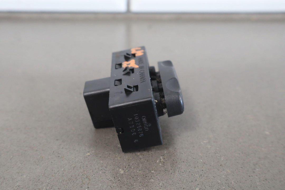 2007 - 2011 C6 Corvette Right Passenger Power Seat Switch W/Recline Handle & Trim