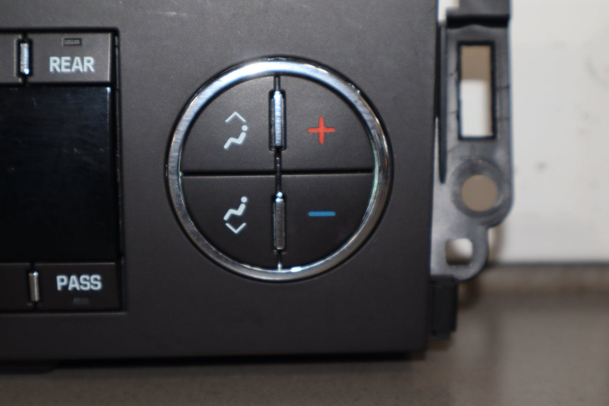 2007-2011 Chevrolet Tahoe Climate Control 25936130 OEM