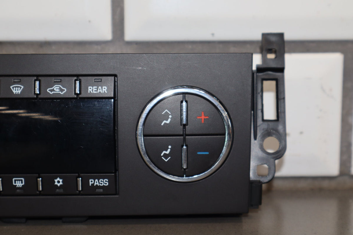 2007-2011 Chevrolet Tahoe Climate Control 25936130 OEM