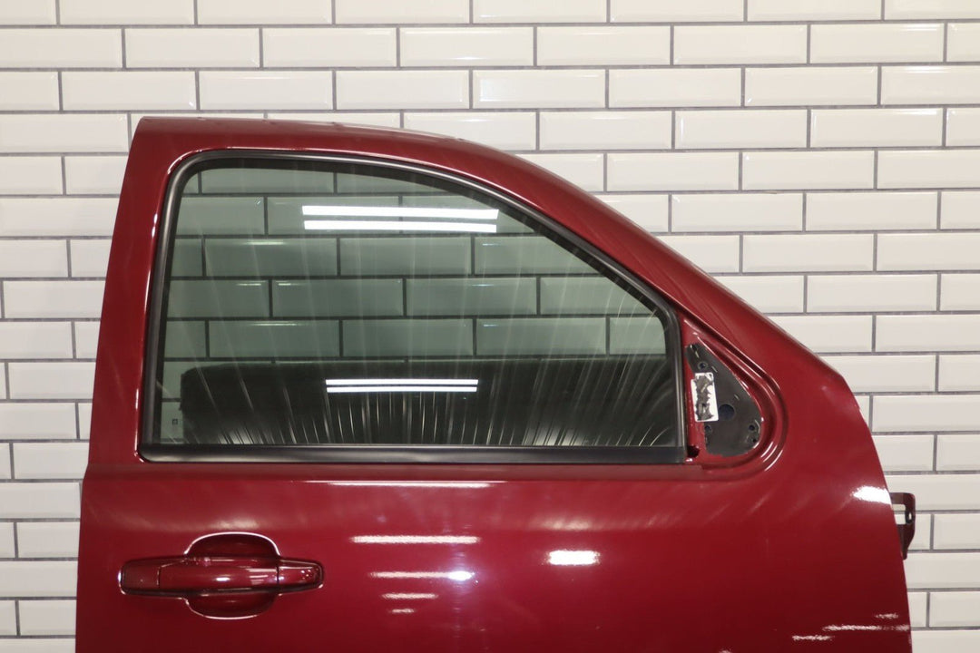 2007 - 2011 GMC Sierra 1500 Right Front Door Red RED 25796673