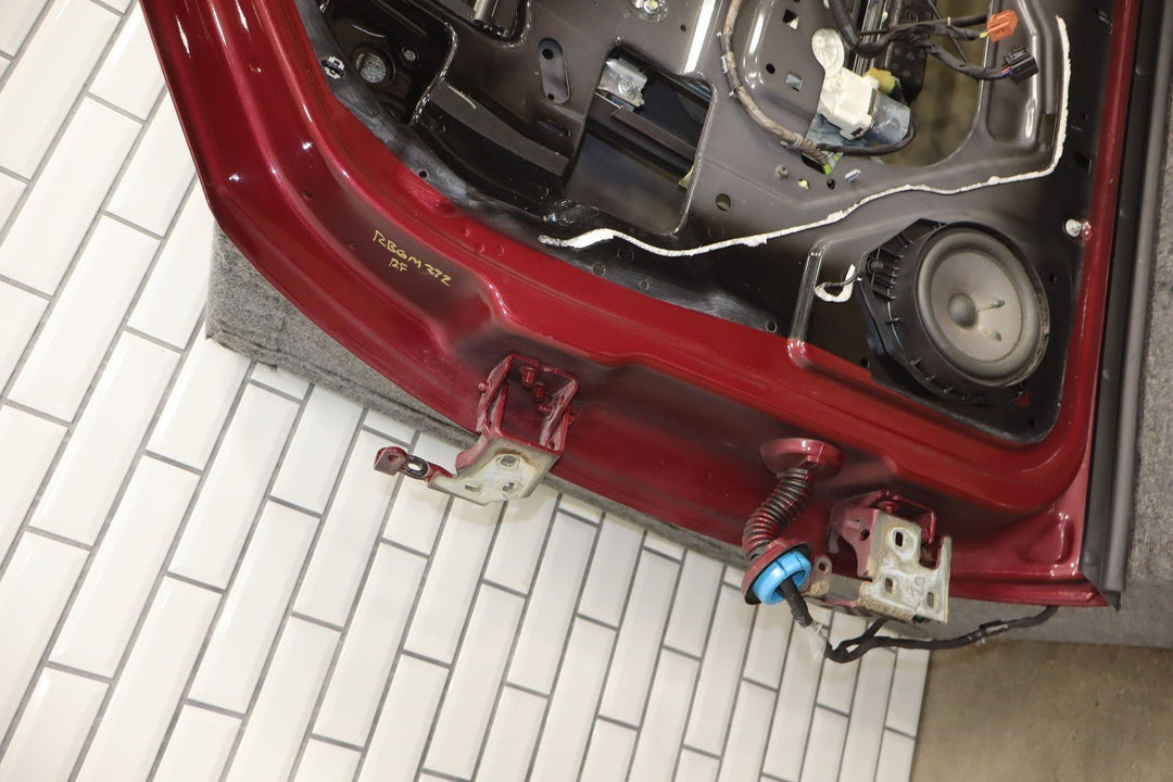 2007 - 2011 GMC Sierra 1500 Right Front Door Red RED 25796673