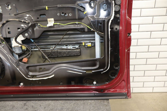 2007 - 2011 GMC Sierra 1500 Right Front Door Red RED 25796673