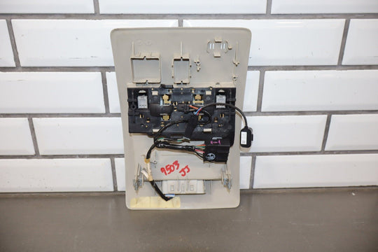 2007 - 2011 GMC Sierra 2500 Roof Console 22750000 OEM