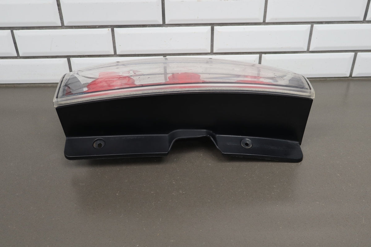 2007-2011 GMC Yukon Left Tail Light 25975977 OEM