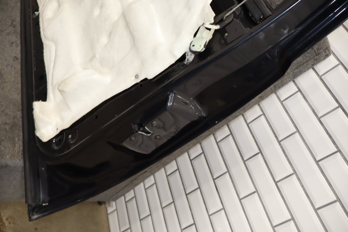 2007-2011 GMC Yukon Right Front Door Carbon Black 58 Less Mirror