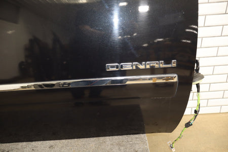2007-2011 GMC Yukon Right Front Door Carbon Black 58 Less Mirror