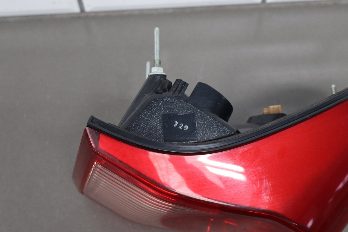2007-2011 Toyota FJ Cruiser Right Tail Light OEM