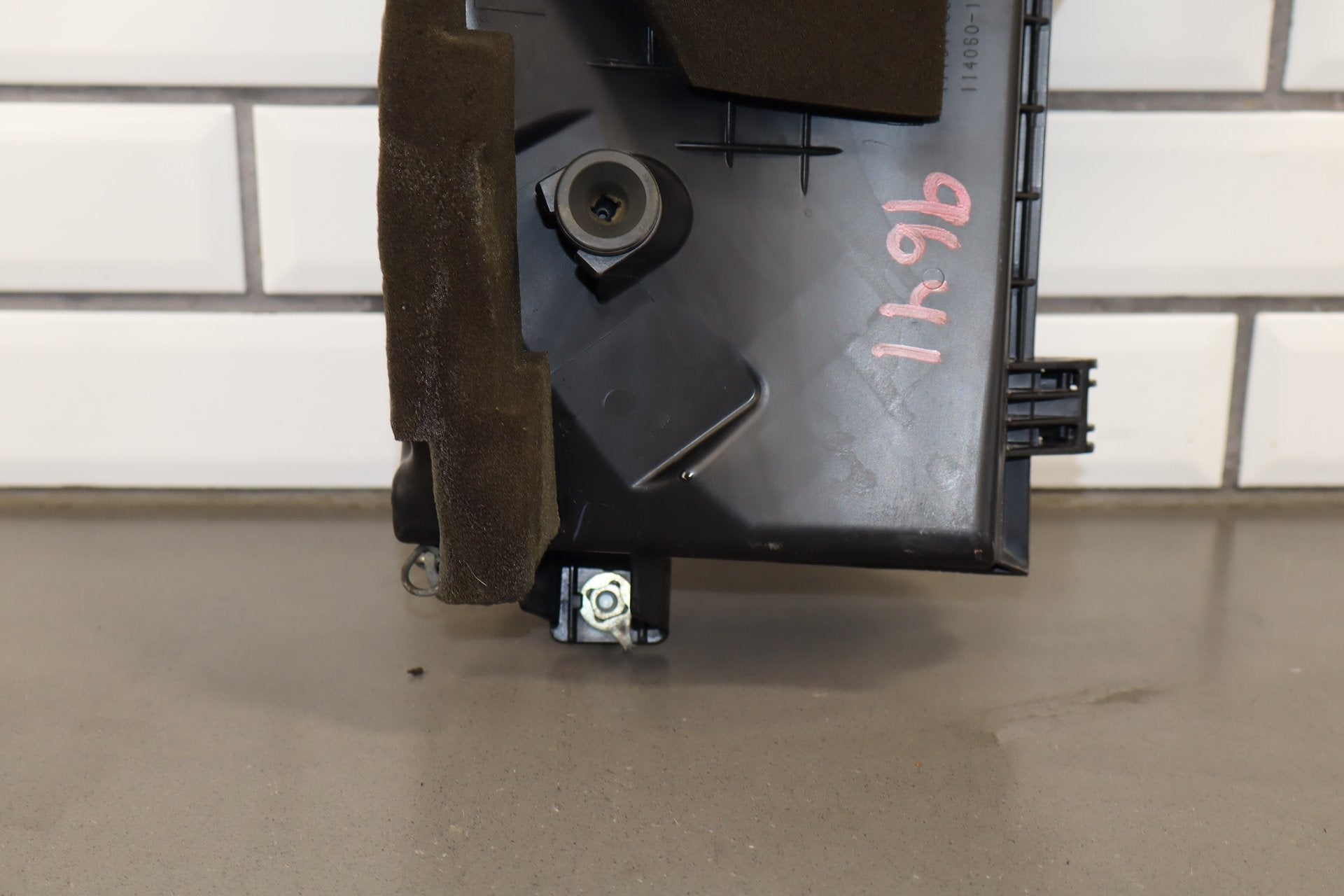 2007-2012 Lexus LS460 4.6L Air Cleaner OEM
