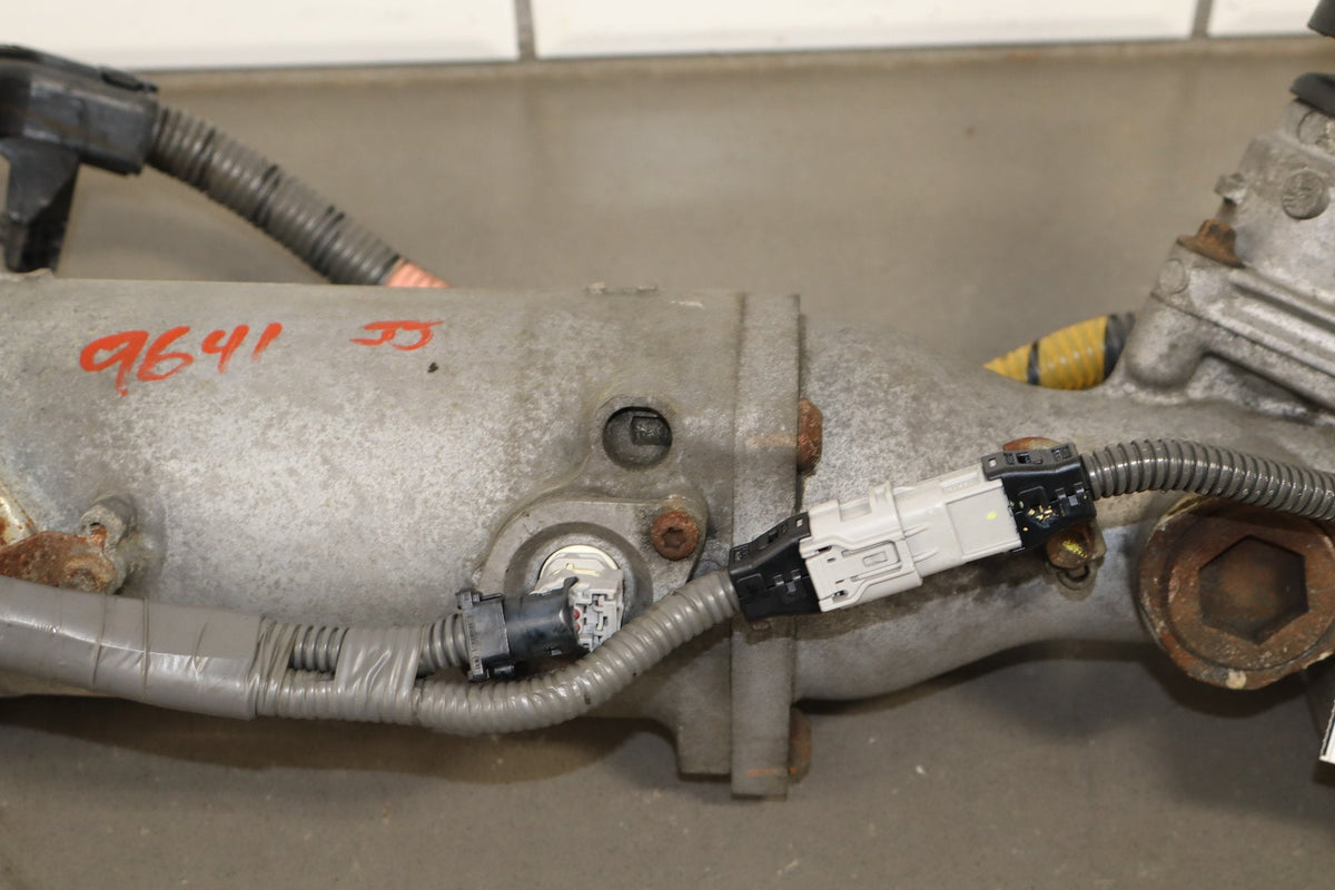 2007-2012 Lexus LS460 AWD Steering Gear W/O Air Suspension