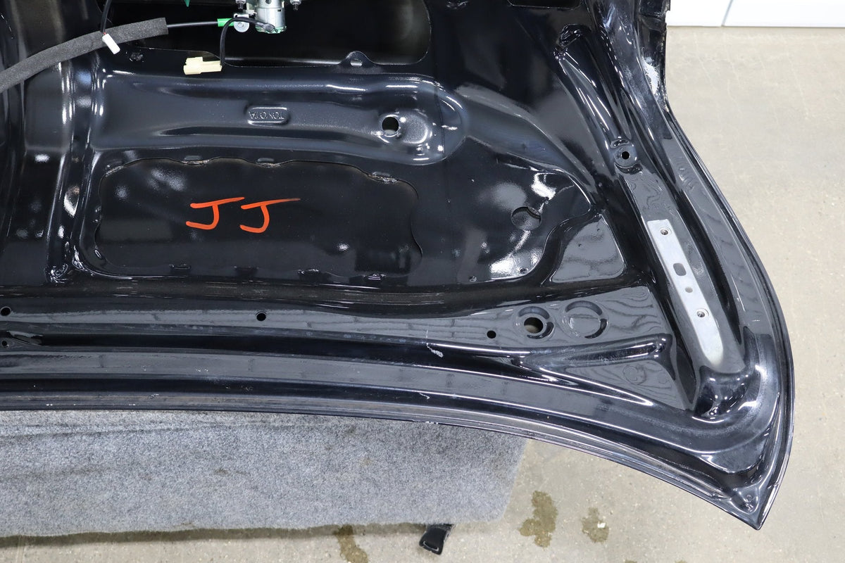 2007-2012 Lexus LS460 Decklid Obsidian Black 212