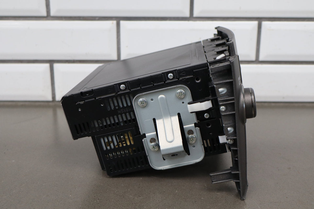 2007-2012 Lexus LS460 F40 - Radio CD Player PN: 8612050G80