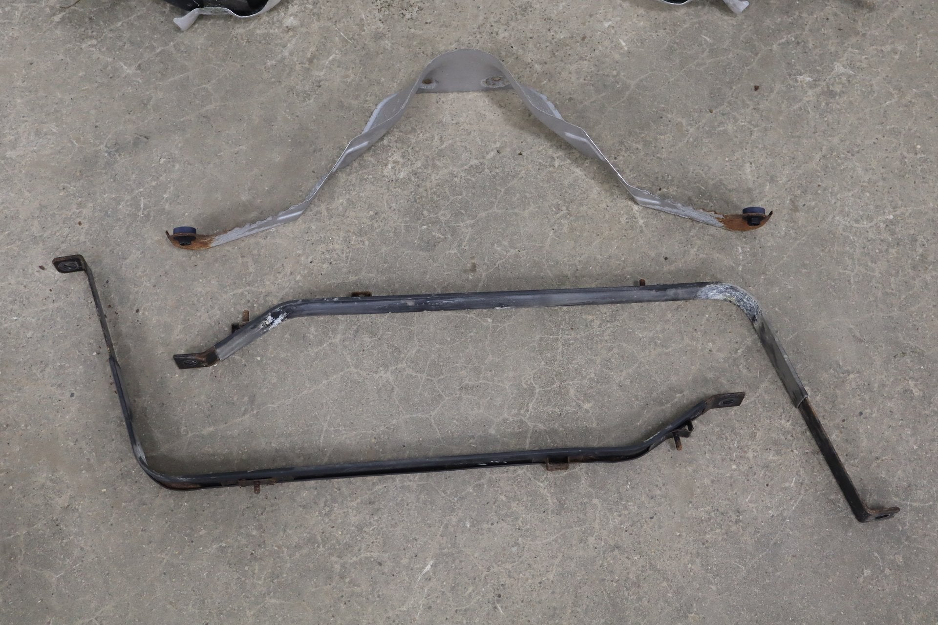 2007-2012 Lexus LS460 Fuel Tank OEM