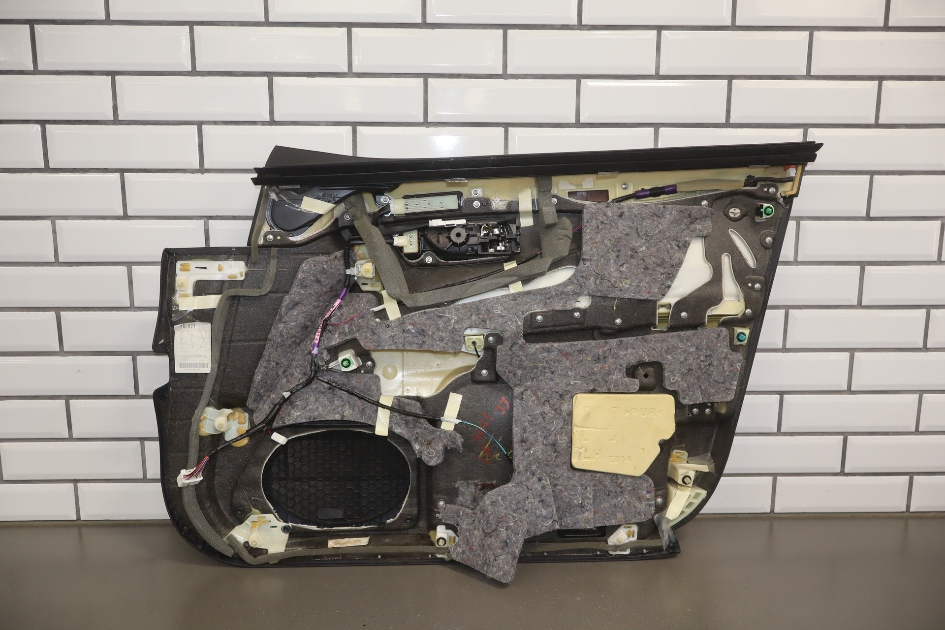 2007-2012 Lexus LS460 Left Front Interior Trim Panel Black 20- Armrest Damage