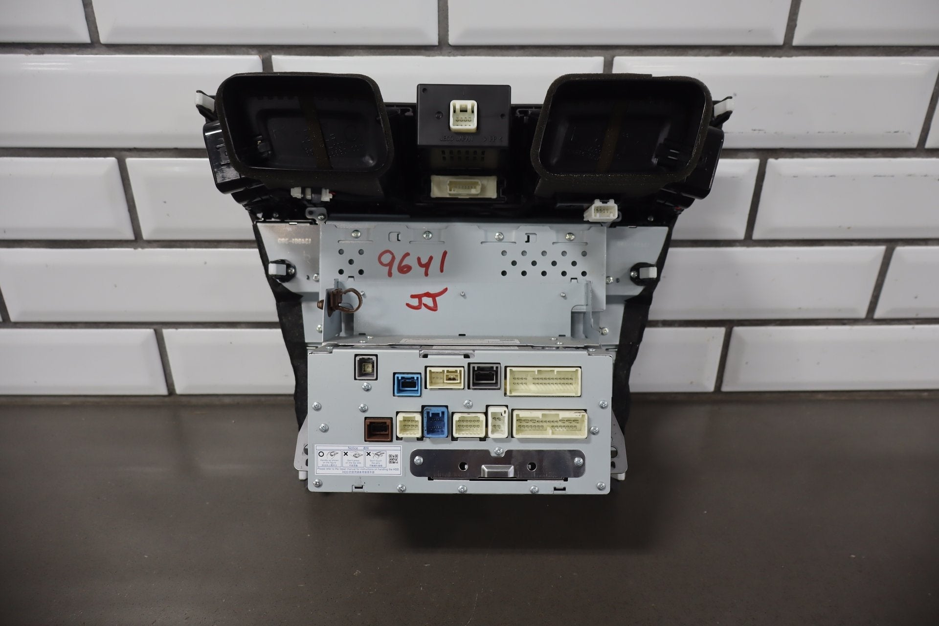 2007-2012 Lexus LS460 LS460L Display Navigation GPS Radio Touch Screen Display