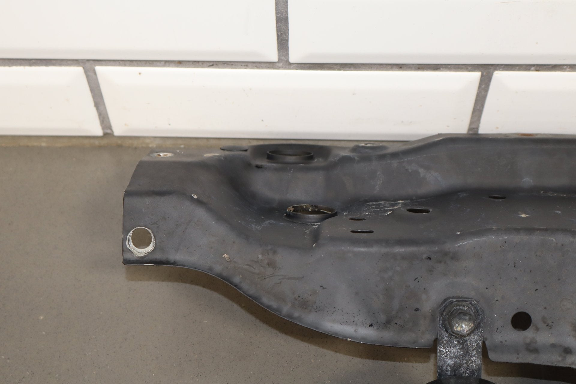 2007-2012 Lexus LS460 Unbolt Radiator Core Support