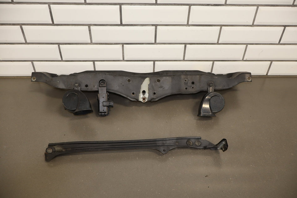 2007-2012 Lexus LS460 Unbolt Radiator Core Support