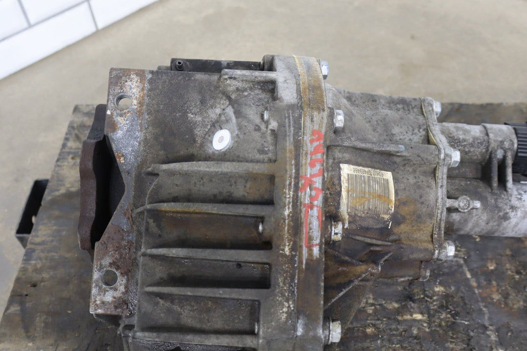 2007 - 2013 Chevrolet Tahoe 4WD Front Differential Assembly 3.73 GT4