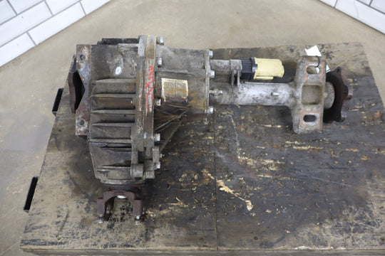 2007 - 2013 Chevrolet Tahoe 4WD Front Differential Assembly 3.73 GT4