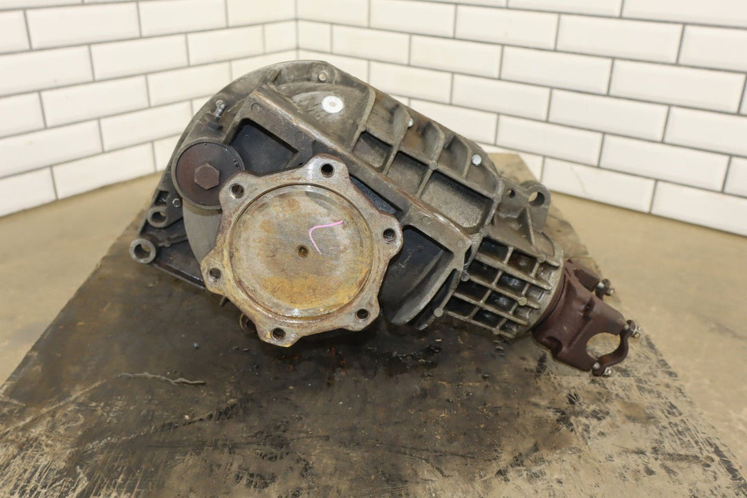 2007 - 2013 Chevrolet Tahoe 4WD Front Differential Assembly 3.73 GT4