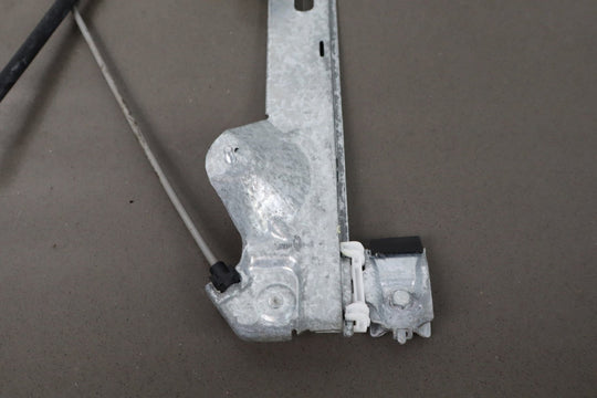 2007 - 2014 Cadillac Escalade ESV Left Rear Door Regulator 20945140 OEM