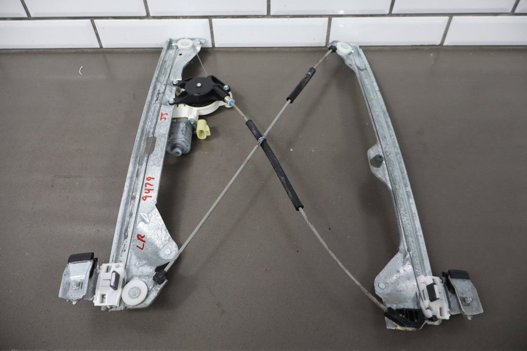 2007 - 2014 Cadillac Escalade ESV Left Rear Door Regulator 20945140 OEM