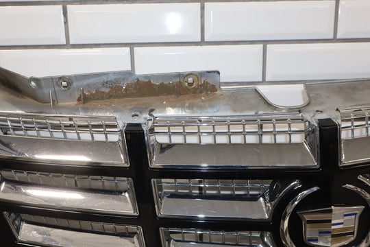 2007 - 2014 Cadillac Escalade Grille 23190289 OEM (Black Raven)
