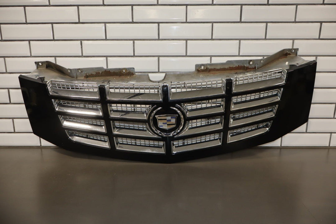 2007 - 2014 Cadillac Escalade Grille 23190289 OEM (Black Raven)