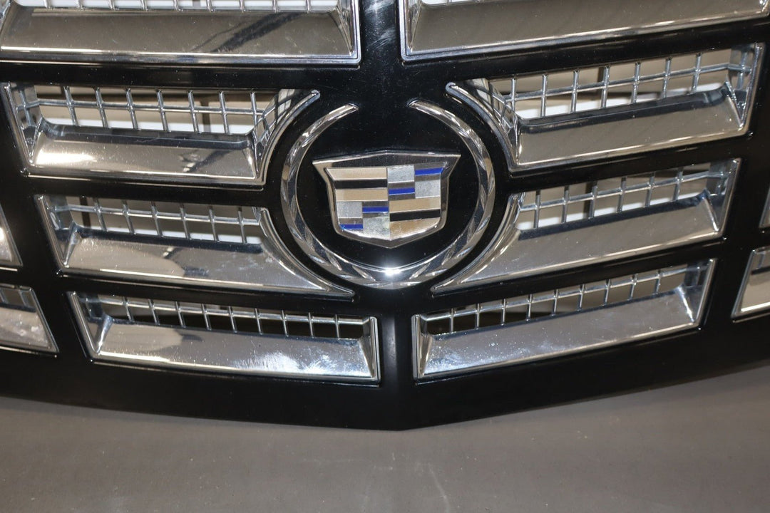 2007 - 2014 Cadillac Escalade Grille 23190289 OEM (Black Raven)