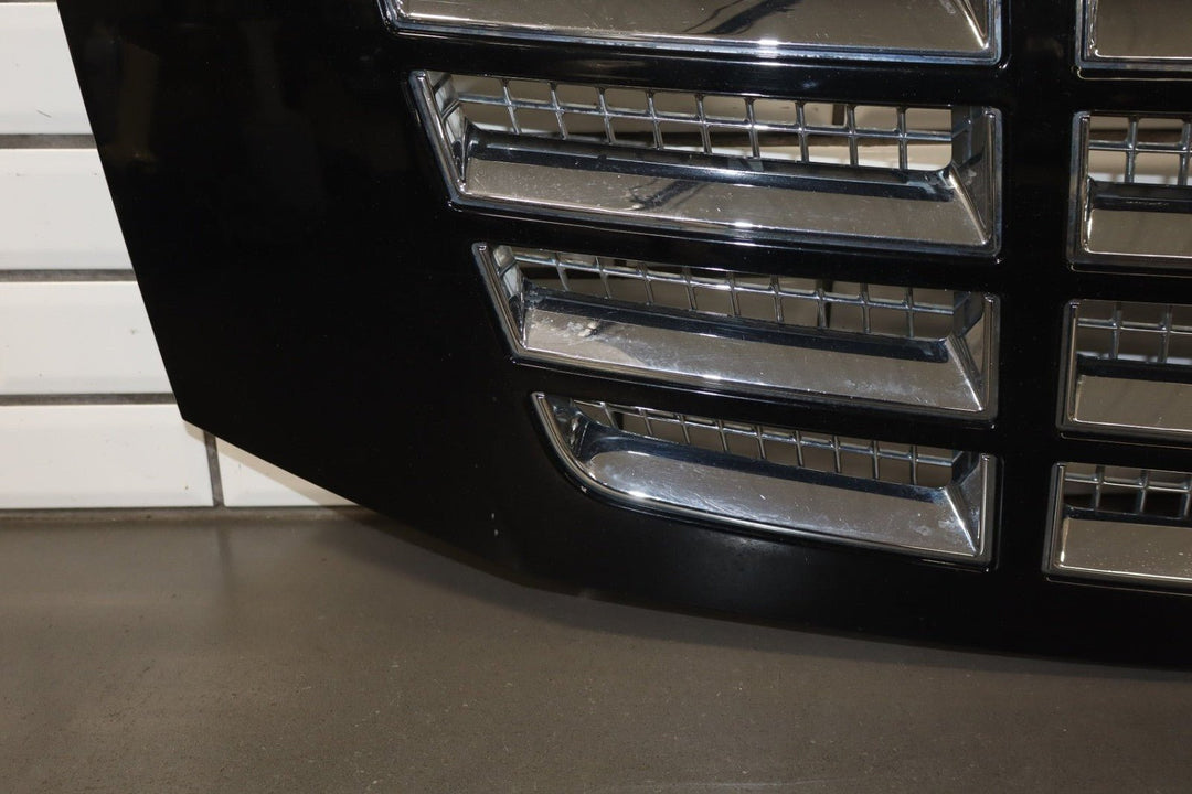 2007 - 2014 Cadillac Escalade Grille 23190289 OEM (Black Raven)