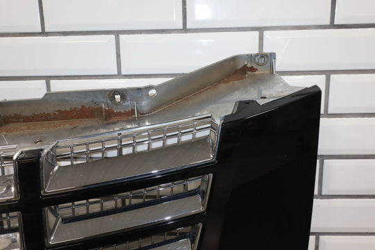 2007 - 2014 Cadillac Escalade Grille 23190289 OEM (Black Raven)