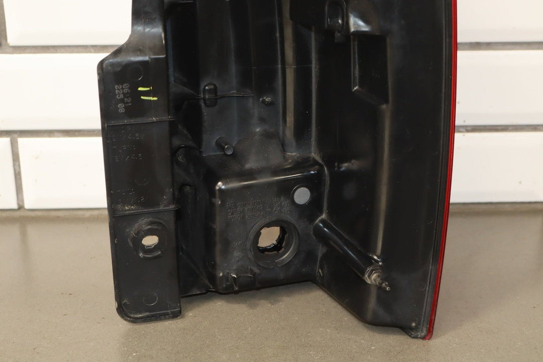 2007 - 2014 Cadillac Escalade Left Tail Light 22884387 OEM