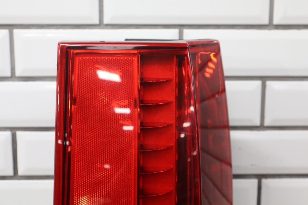 2007 - 2014 Cadillac Escalade Left Tail Light 22884387 OEM